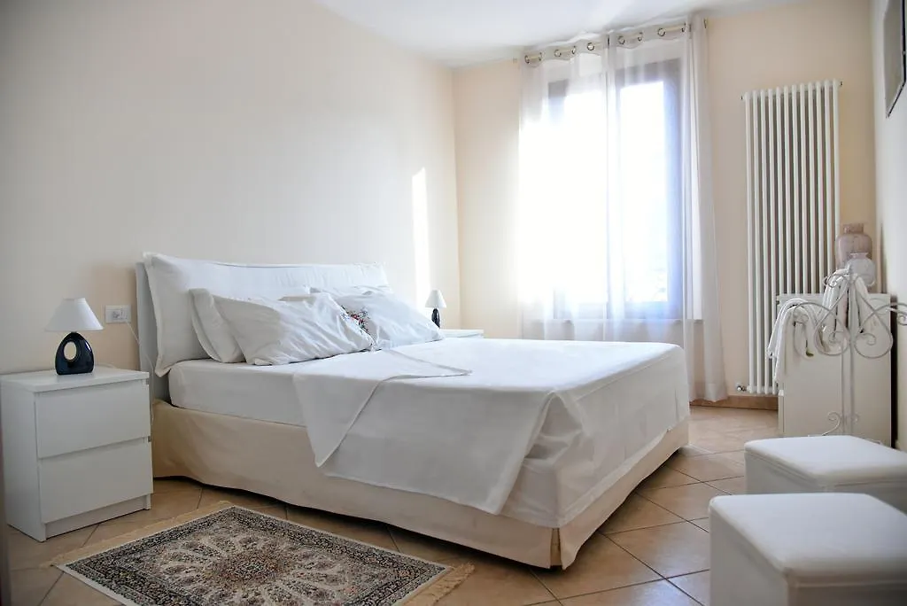 Appartamento La Casa Di Renzo E Lucie Hotel Ravenna